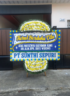 Papan Bunga Duka di Cobodoe